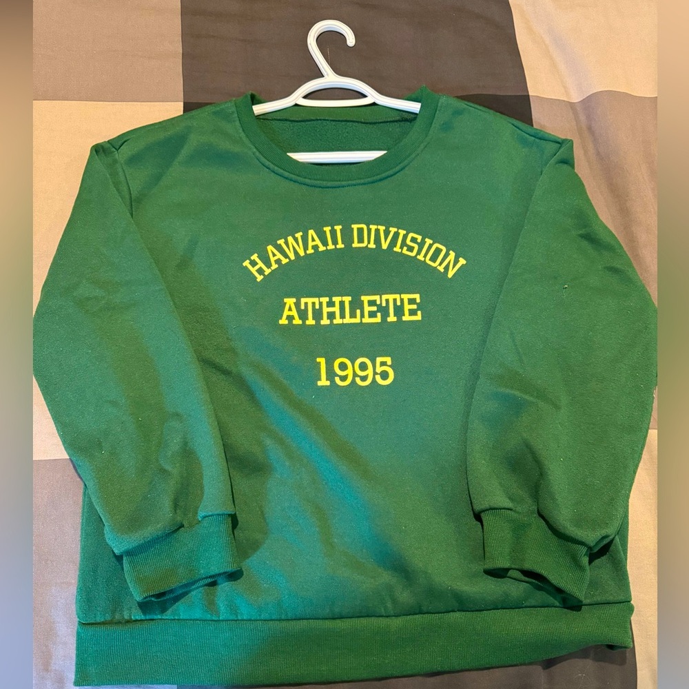 Sweatshirt